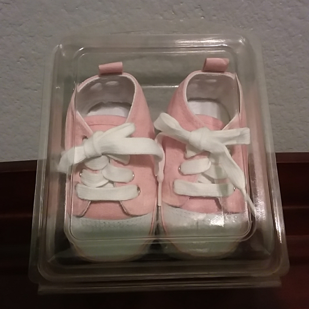 NWOT Pink, Baby's first shoes